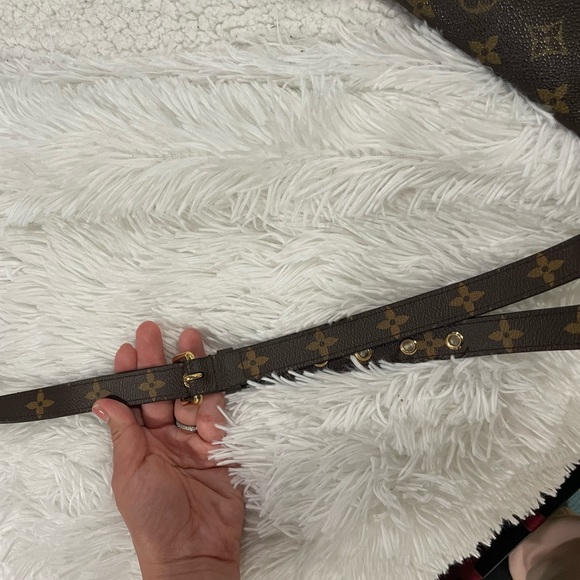 100% authentic Louis Vuitton monogram strap. - Picture 4 of 6